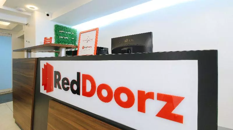 ホテル Reddoorz Plus @ San Marcelino Malate