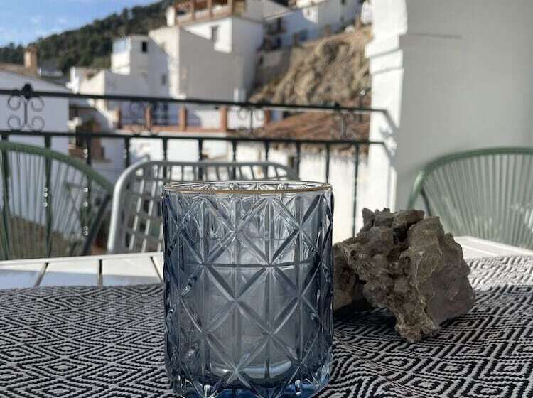 بنسيون Olive & Ivy Guest House