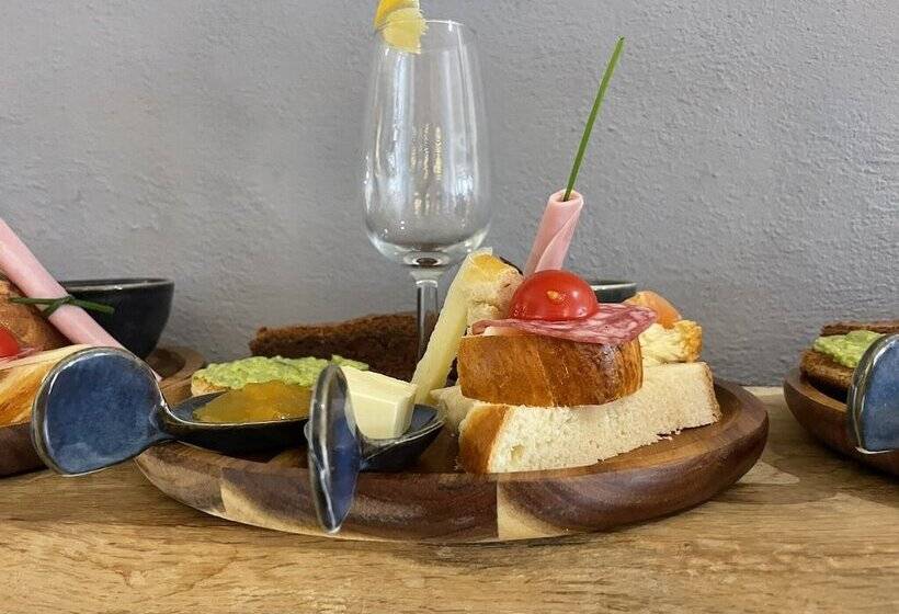 بنسيون Olive & Ivy Guest House