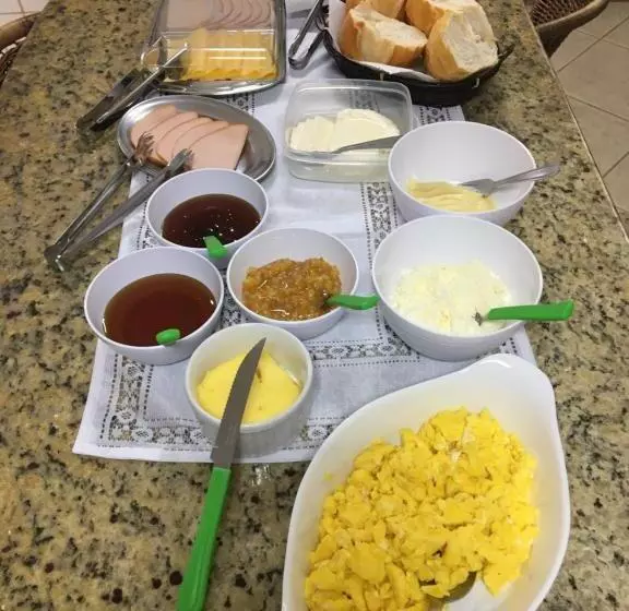 ペンション Pousada Benedicto
