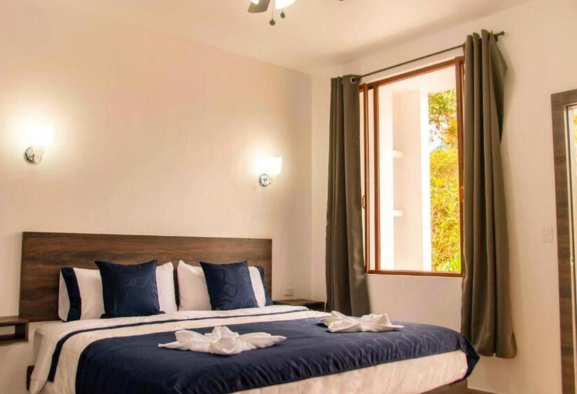 Toucan Platinum Suites Apart