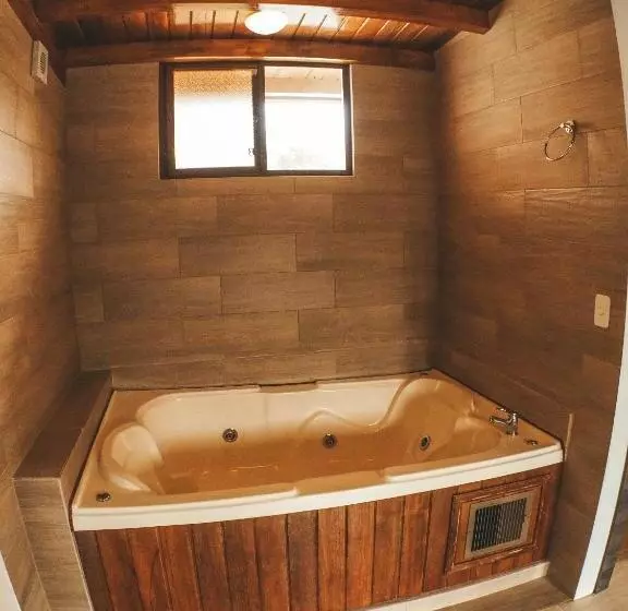 Toucan Platinum Suites Apart