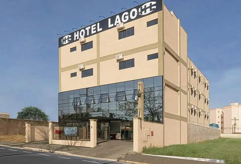 ホテル Lago Araras