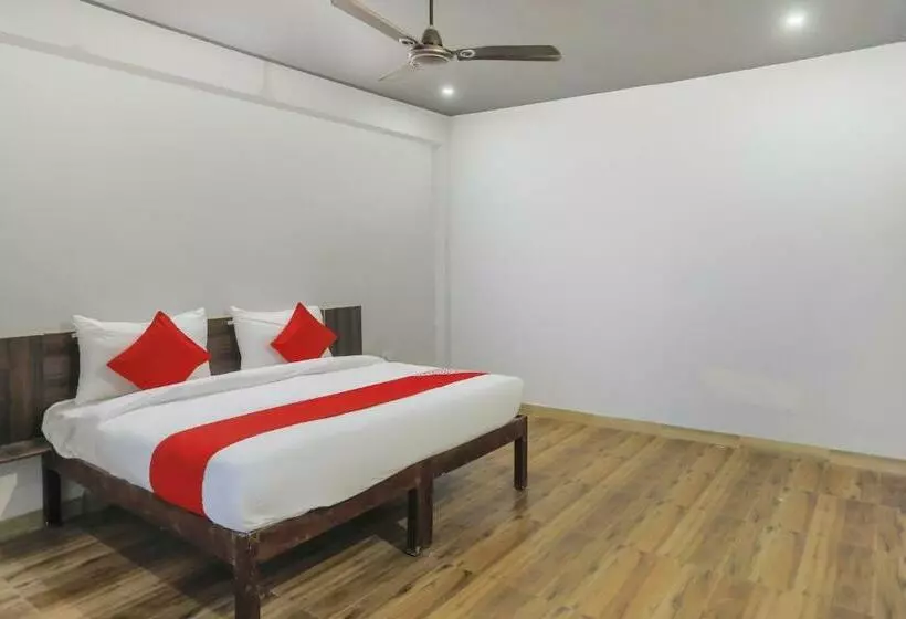 Flagship Hotel Discovery Near Pvr Ansal Plaza Greater Noida