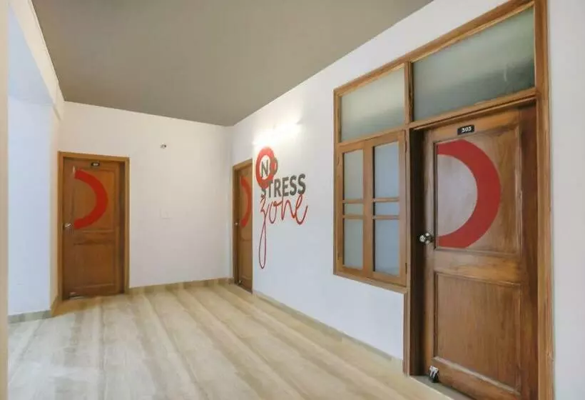 Flagship Hotel Discovery Near Pvr Ansal Plaza Greater Noida