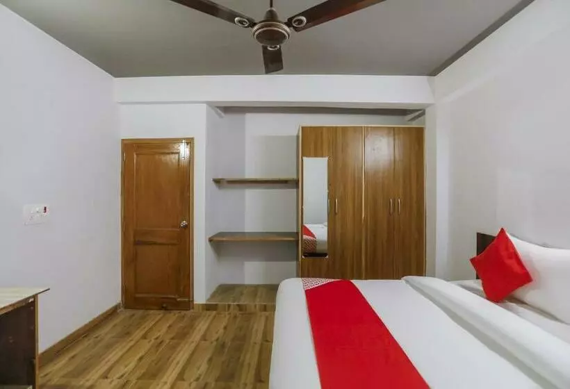 Flagship Hotel Discovery Near Pvr Ansal Plaza Greater Noida