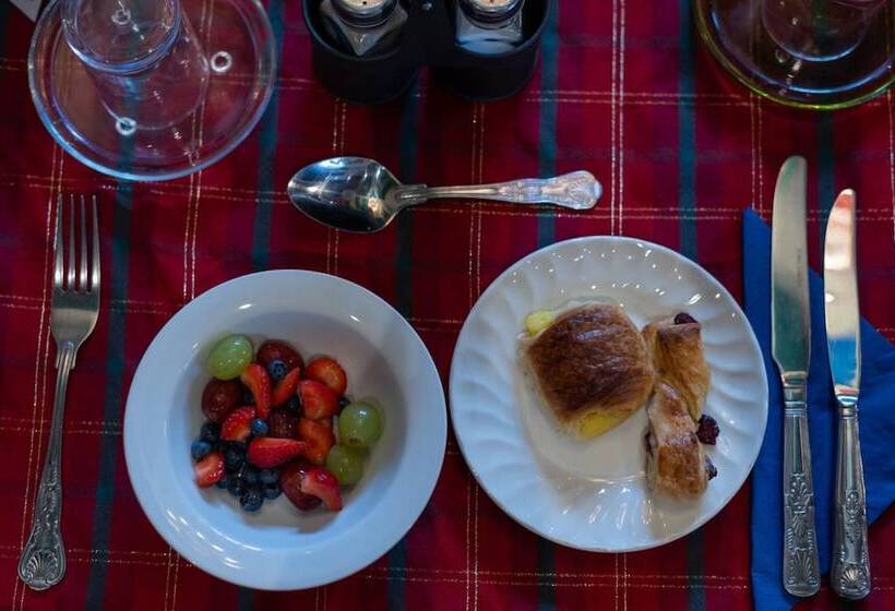 צימר Lord Kitcheners Guest House