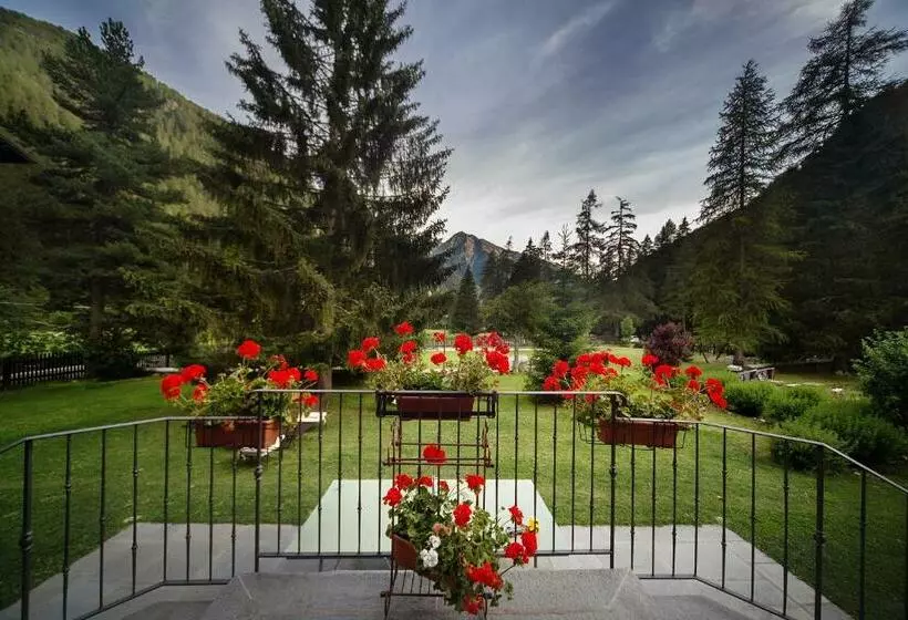 Hotelli Albergo Monte Cervino