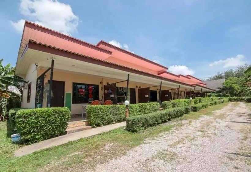 هتل Oyo 1122 Napas House
