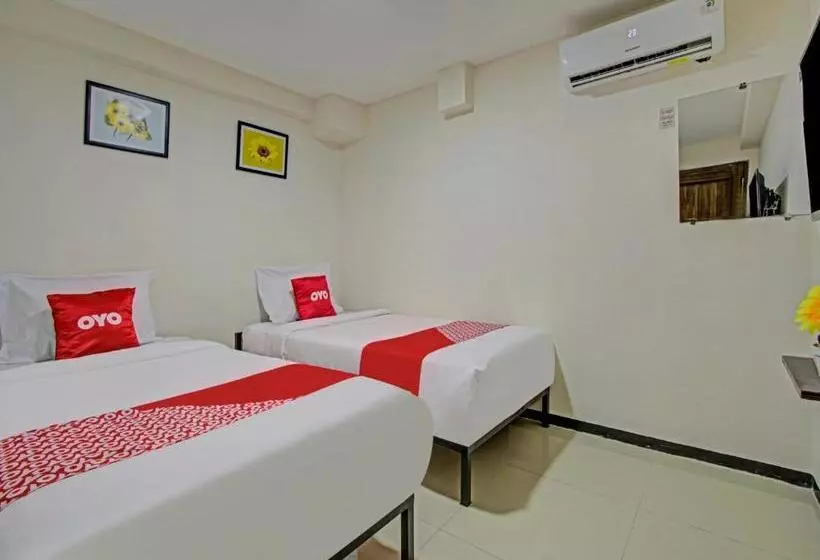 Hotelli Oyo 3860 Nirmala Guest House