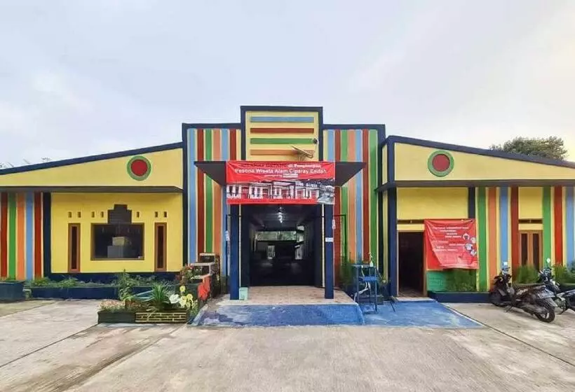 Hotelli Pesona Wisata Alam Ciparay Endah Mitra Reddoorz