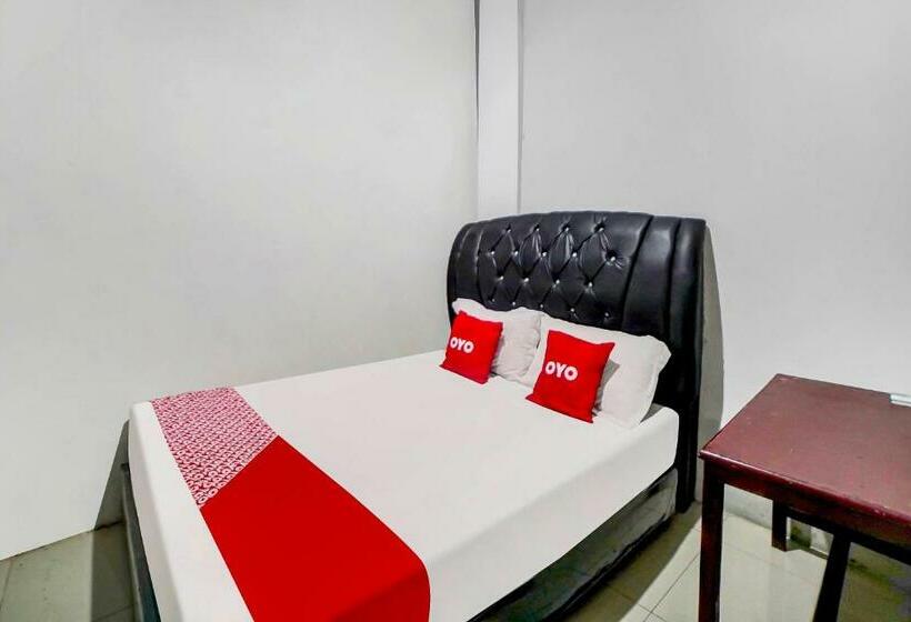 בית מלון כפרי Reddoorz @ Brayan Medan