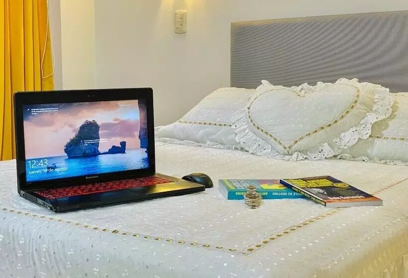 Jultom Inn Hotel & Suites