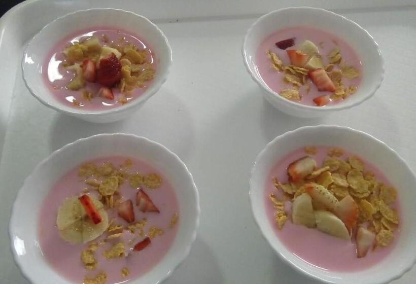 پانسیون Hostal Mar Y Tierra