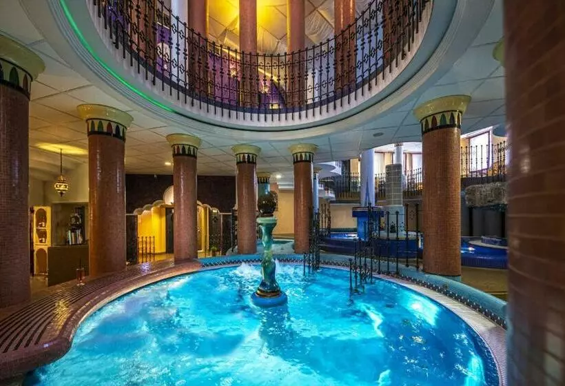 Willis Hotel Business & Wellness