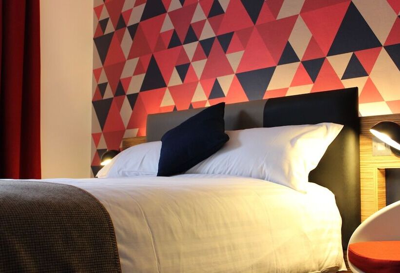 Отель Cityroomz Edinburgh