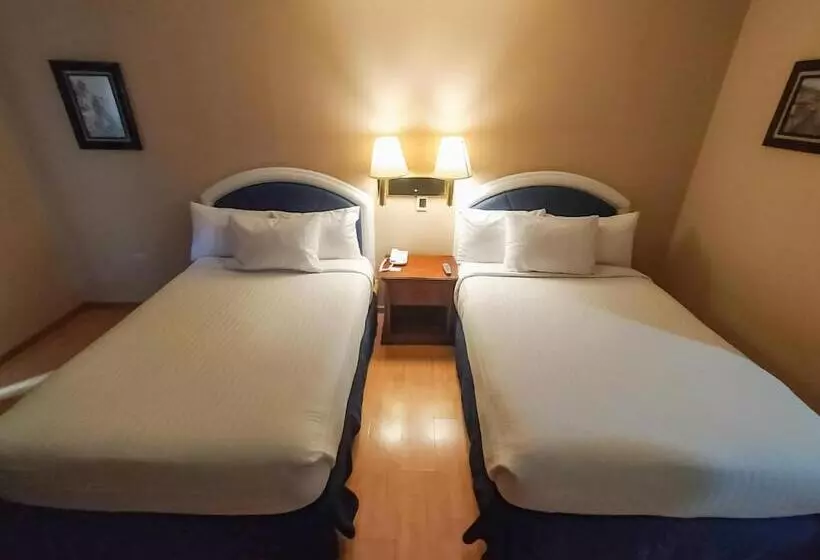 هتل Gran Plaza & Convention Center