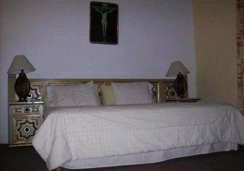 هتل Gran Plaza & Convention Center