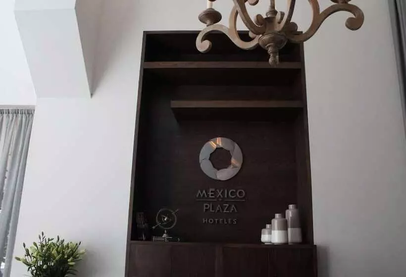 هتل Suites México Plaza León Campestre