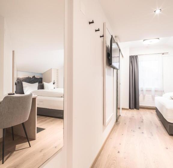 فندق Traube Restaurant &