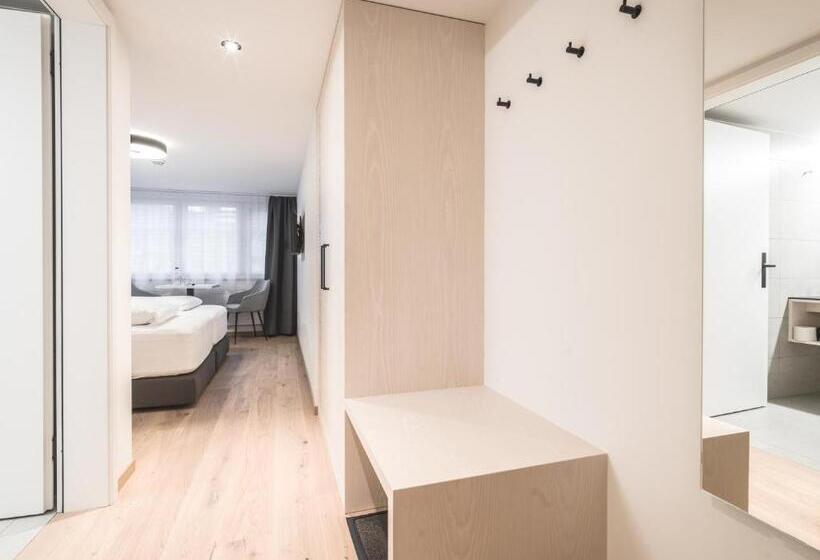 فندق Traube Restaurant &