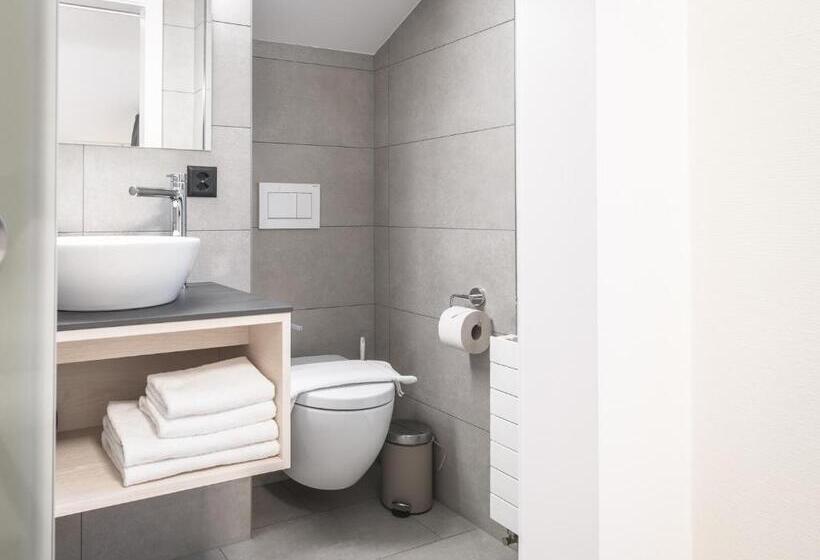 فندق Traube Restaurant &