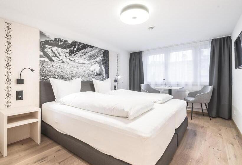 فندق Traube Restaurant &