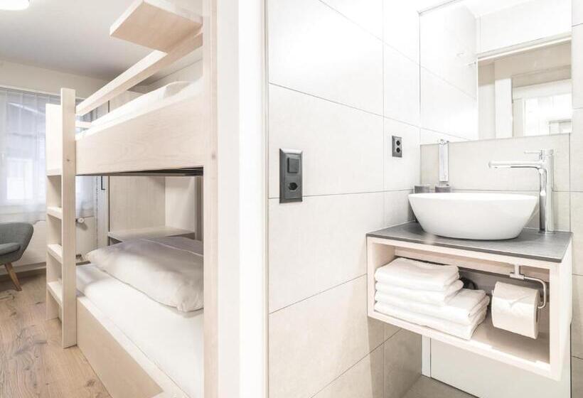 فندق Traube Restaurant &