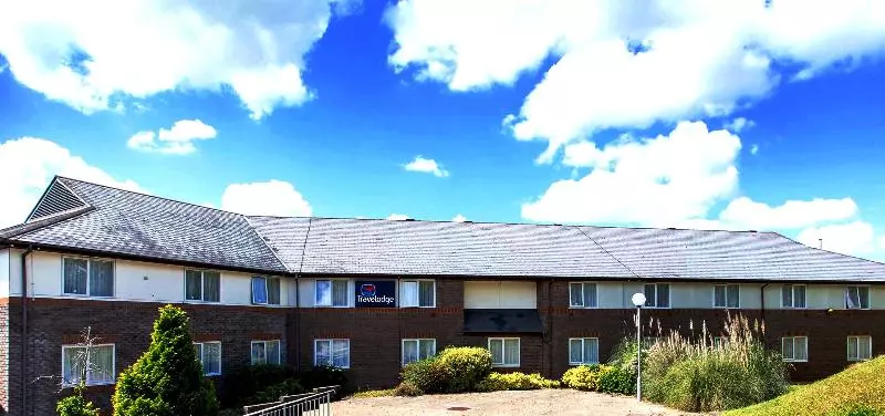 ホテル Travelodge Saltash