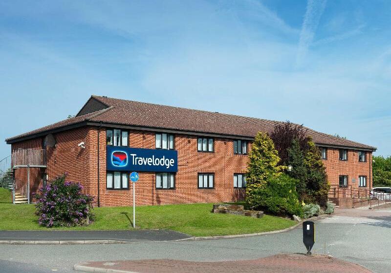 호텔 Travelodge Widnes