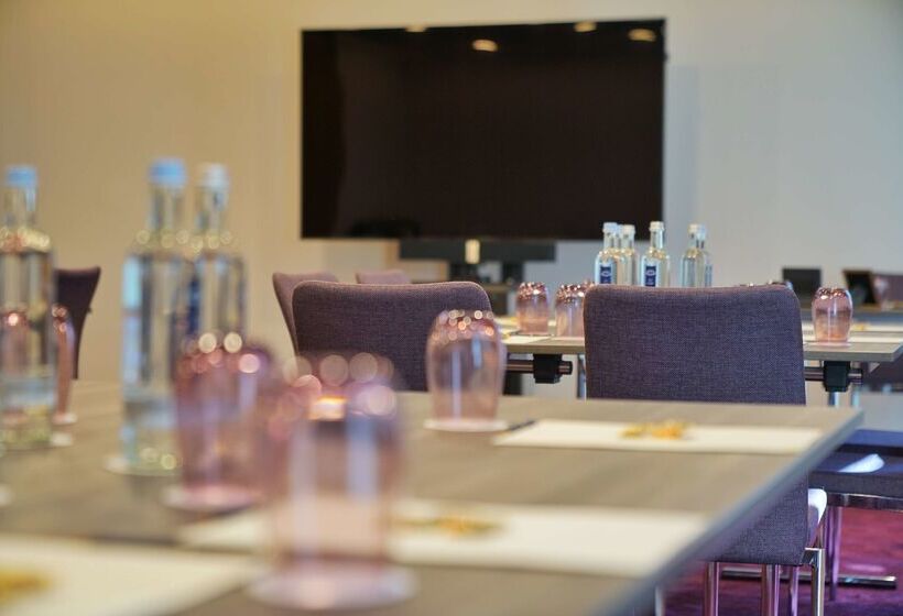 Отель Vila Vita Rosenpark