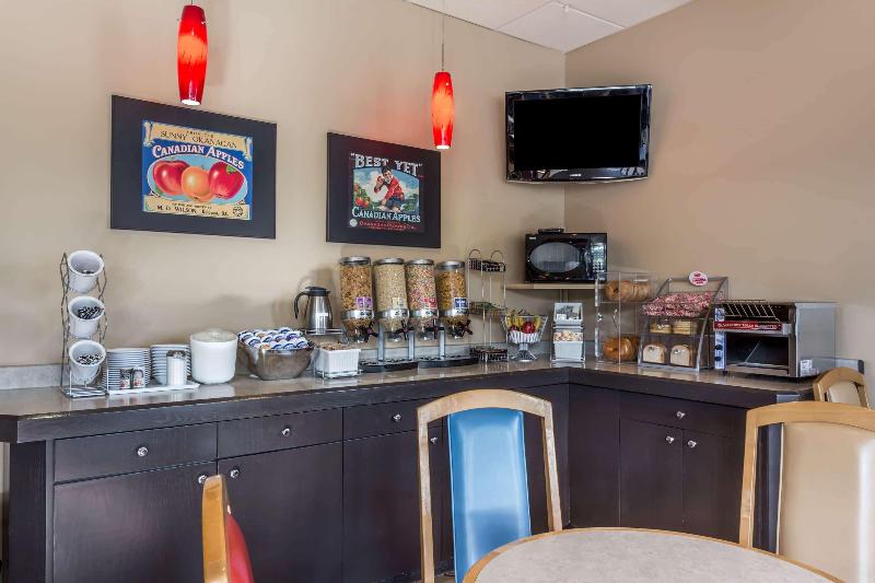 Motel Super 8 By Wyndham Kelowna Bc