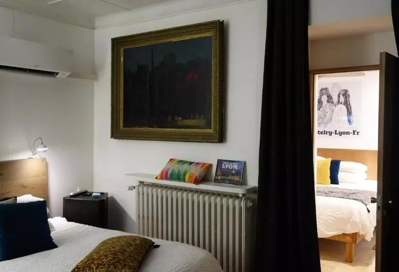 Aamiaismajoitus (B&B) Hostelry Music Repetition