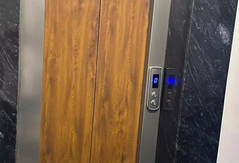 Fabhotel C Grand
