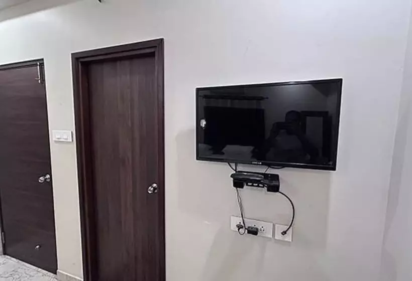 Fabhotel C Grand