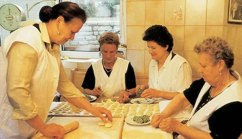 ホテル Gasthof/albergo Dasser