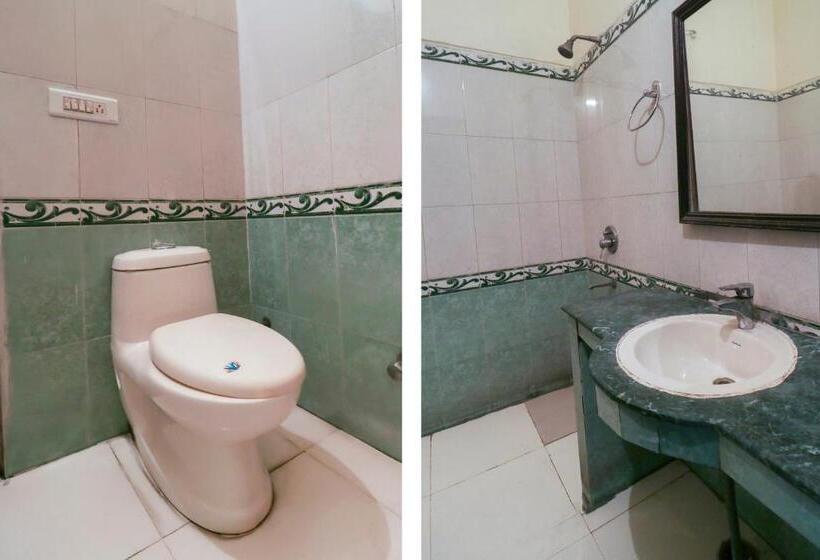 בית מלון כפרי Oyo 61138 Kamal Palace