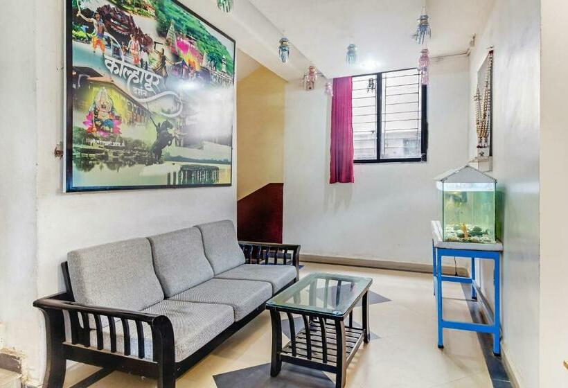 Hotel Spot On 44704 Harihar Lodging And Yatri Niwas