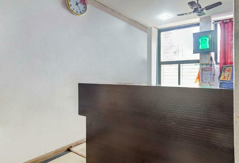 Hotel Spot On 44704 Harihar Lodging And Yatri Niwas