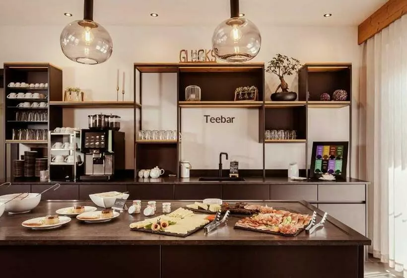 Hotelli Tillga Glück