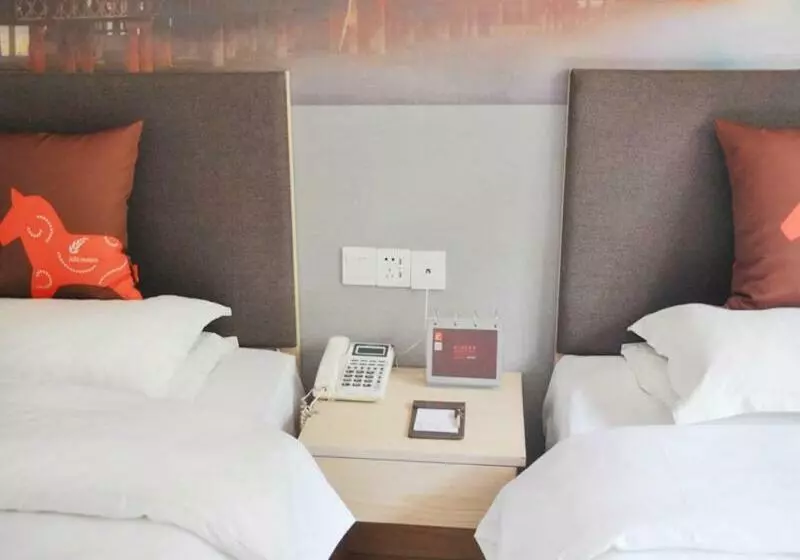 Jun Hotels Jinzhong Yuci District Railway Station