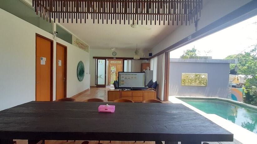 Ozora Tiying Tutul Hostel Canggu