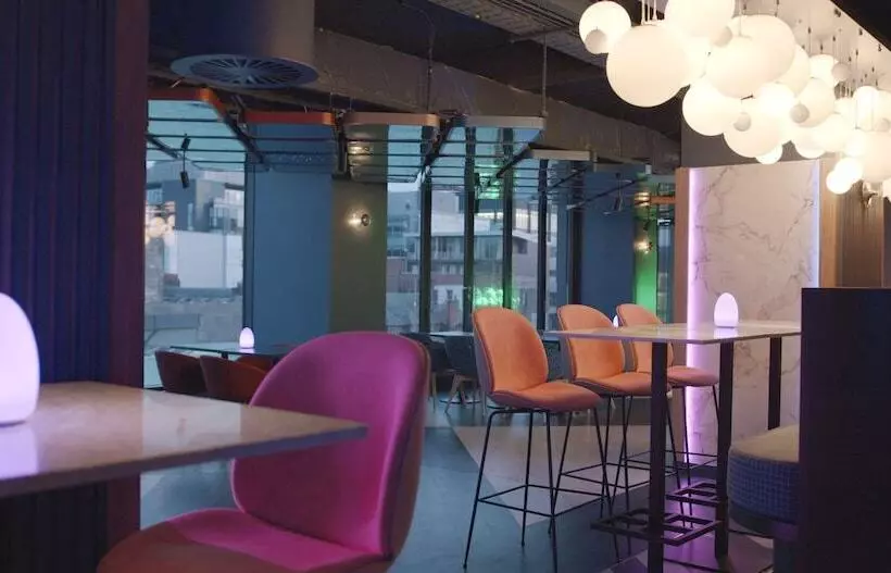 Yotel Glasgow