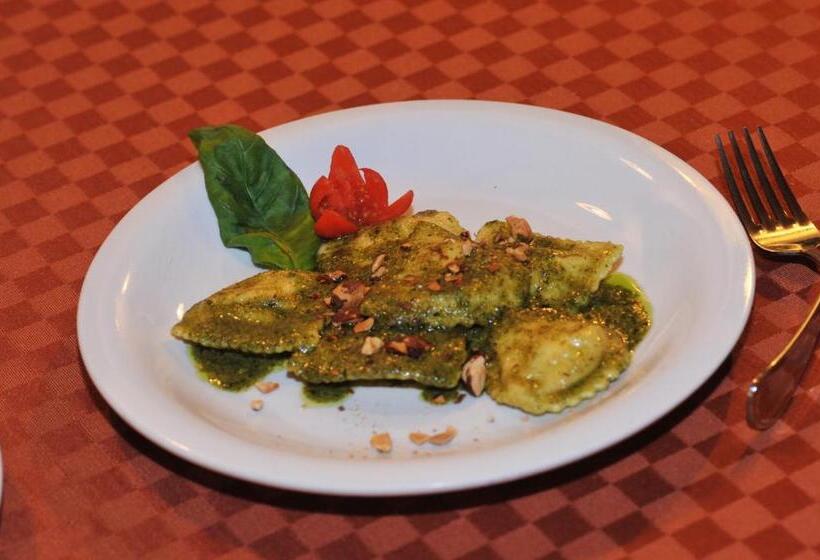 مبيت وإفطار Locanda Rurale Santa Marta