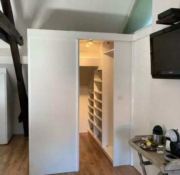 Aamiaismajoitus (B&B) Rs10 Turnhout