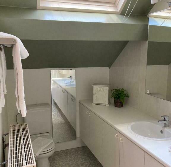 تختخواب و صبحانه Rs10 Turnhout