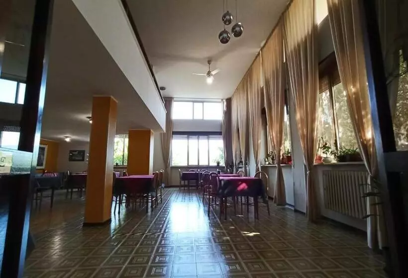 هتل Santa Maria Del Bagno