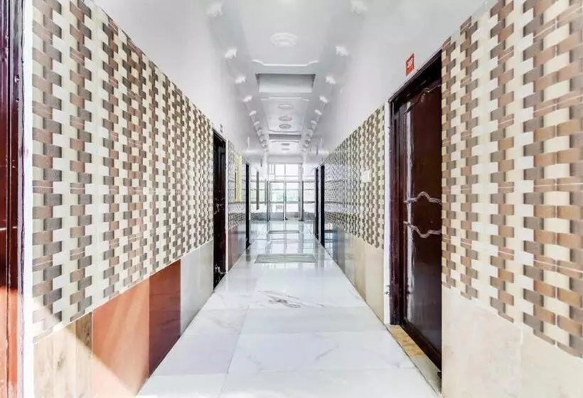 ホテル Spot On 37356  Jawahar Palace