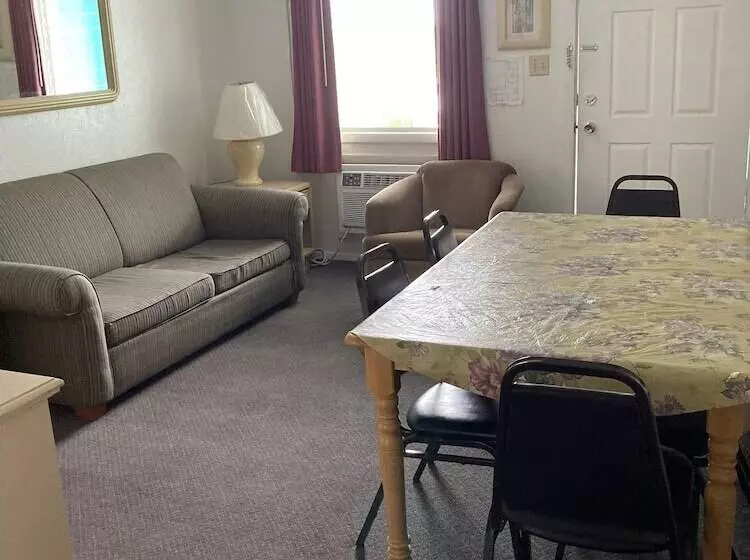 Rambler Motel & Apartments