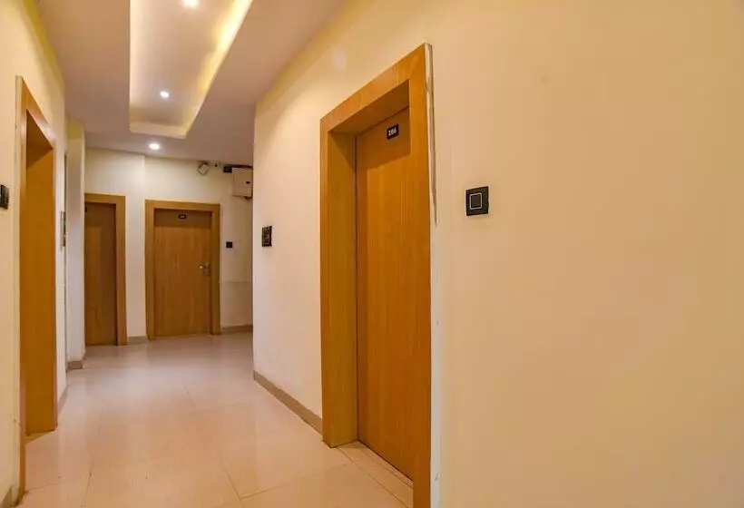 Super Hotel O Mp Nagar Near Rachna Tower